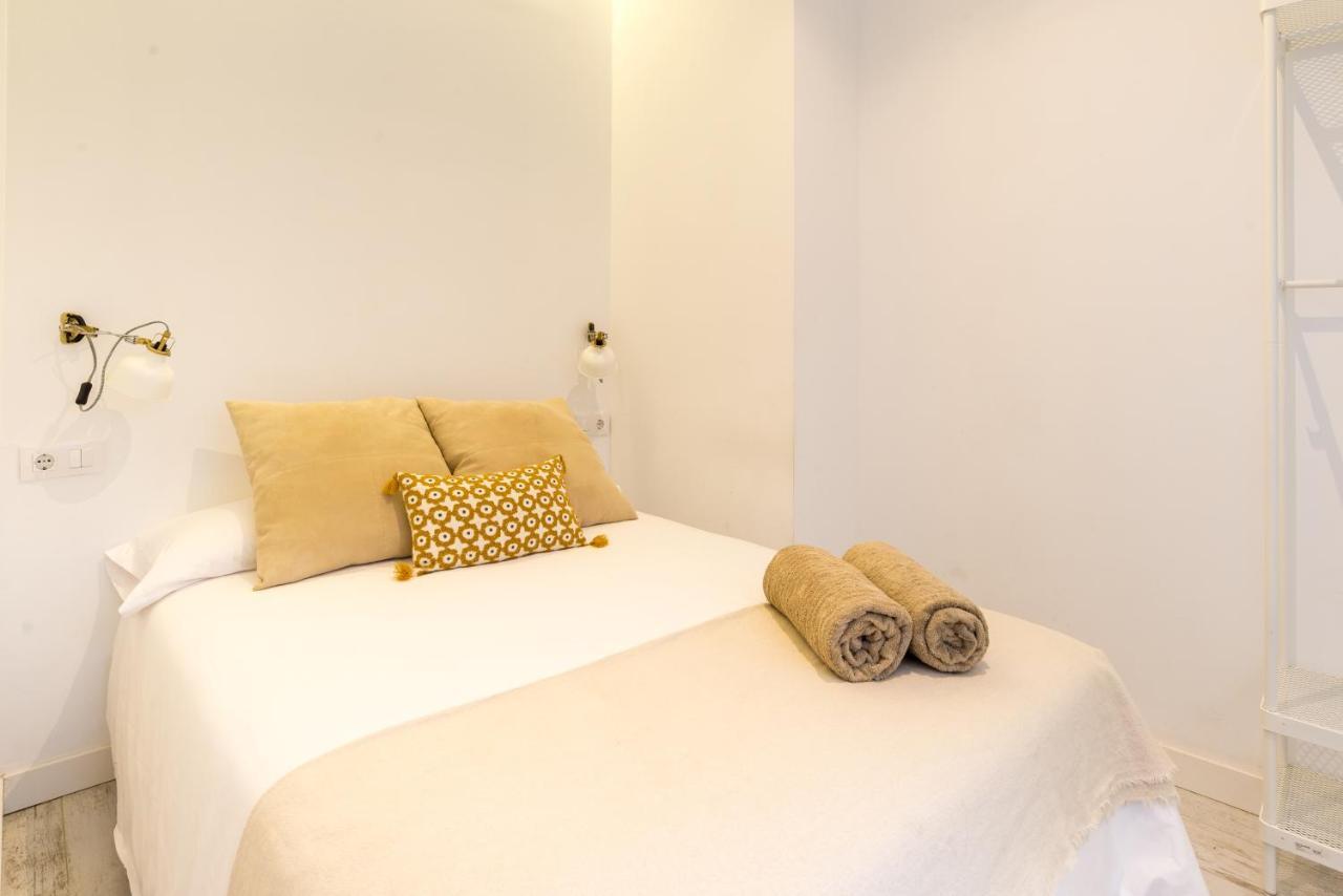 Bhost-Plaza De Las Flores Malaga Ngoại thất bức ảnh
